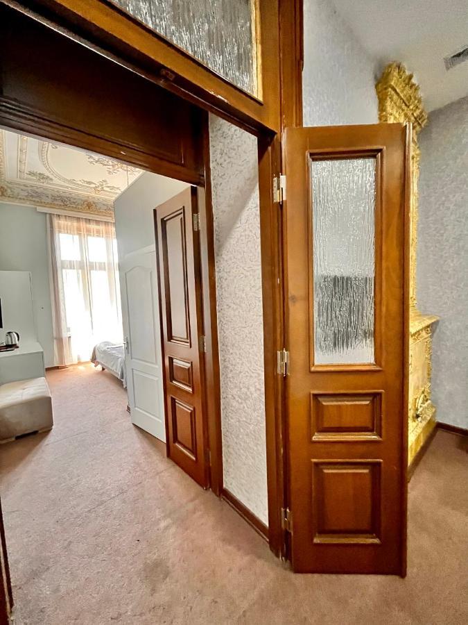 Nizami Central Street Hotel Баку Экстерьер фото